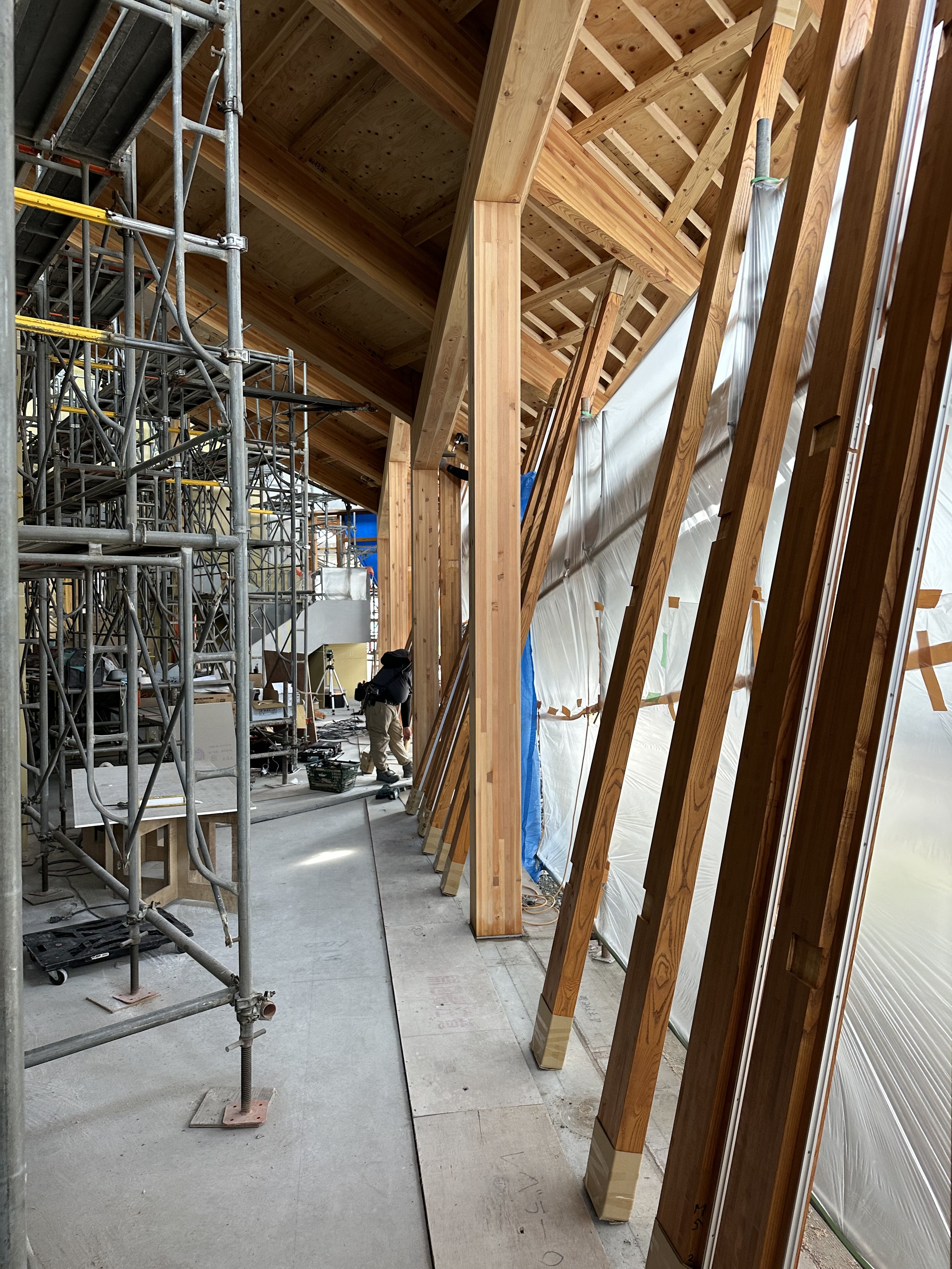 木製カーテンウォール施工